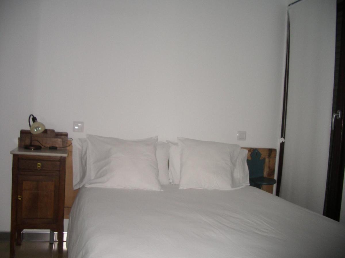 Apartamentos La Fonda Aniñón Kültér fotó