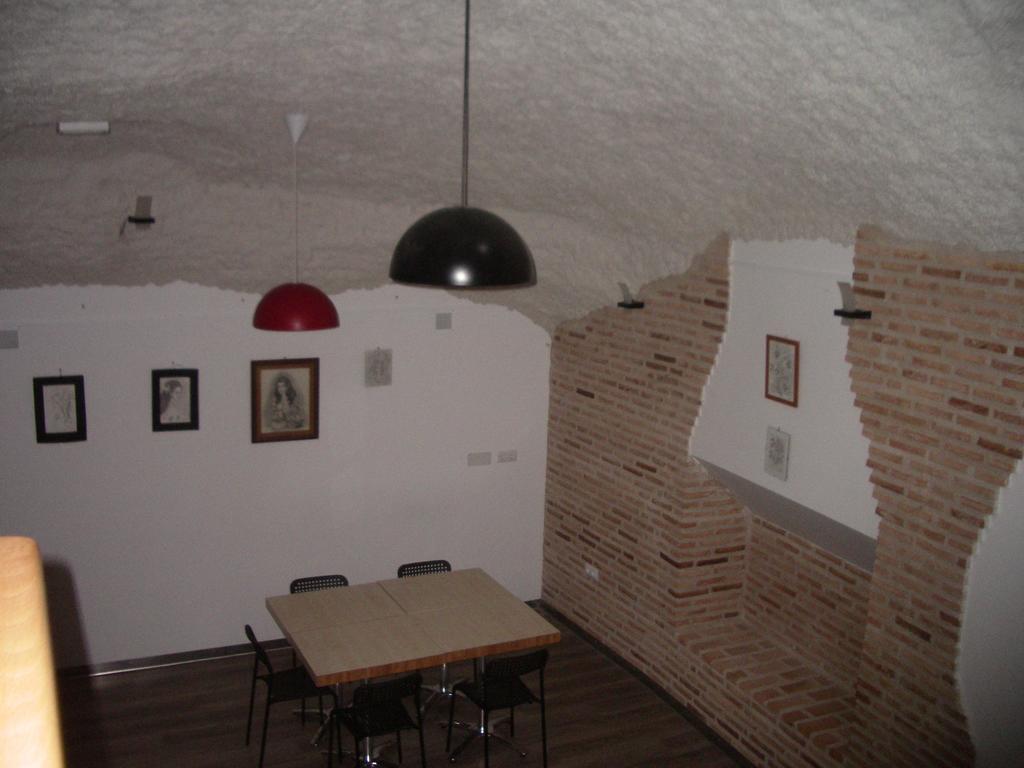 Apartamentos La Fonda Aniñón Kültér fotó