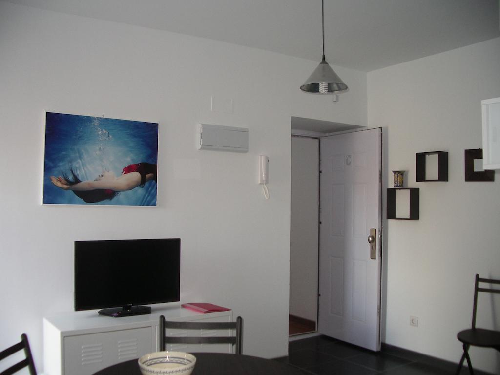 Apartamentos La Fonda Aniñón Kültér fotó