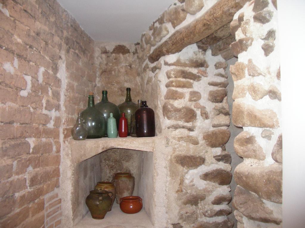 Apartamentos La Fonda Aniñón Kültér fotó