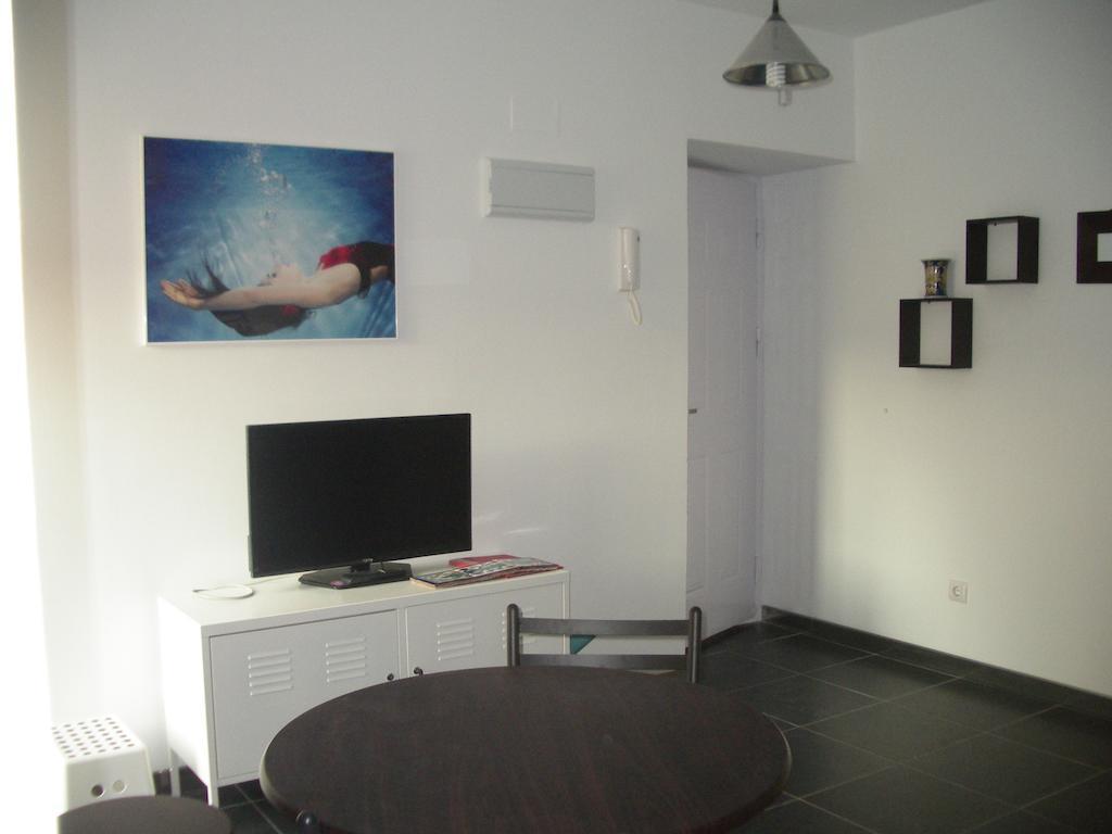 Apartamentos La Fonda Aniñón Kültér fotó
