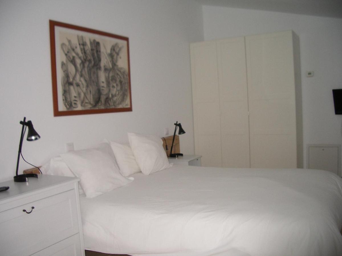 Apartamentos La Fonda Aniñón Kültér fotó