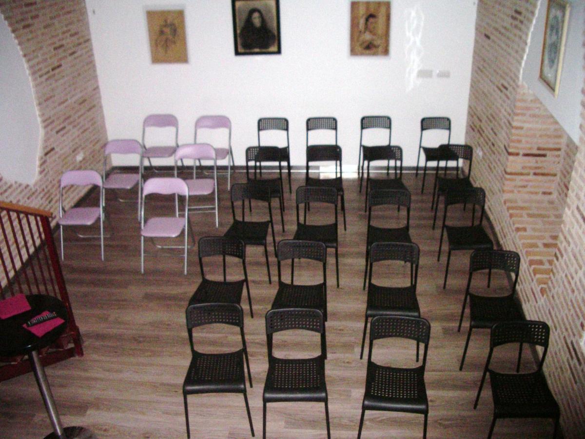 Apartamentos La Fonda Aniñón Kültér fotó